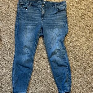 Old Navy Women's Skinny Jeans in Deep Blue